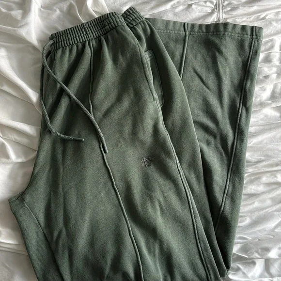 PINK Victoria's Secret Green Wide Leg Pants - Picture 4 of 7